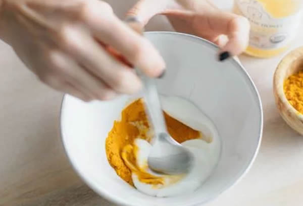 85 yaşında ikiz çocuk sahibi oldu